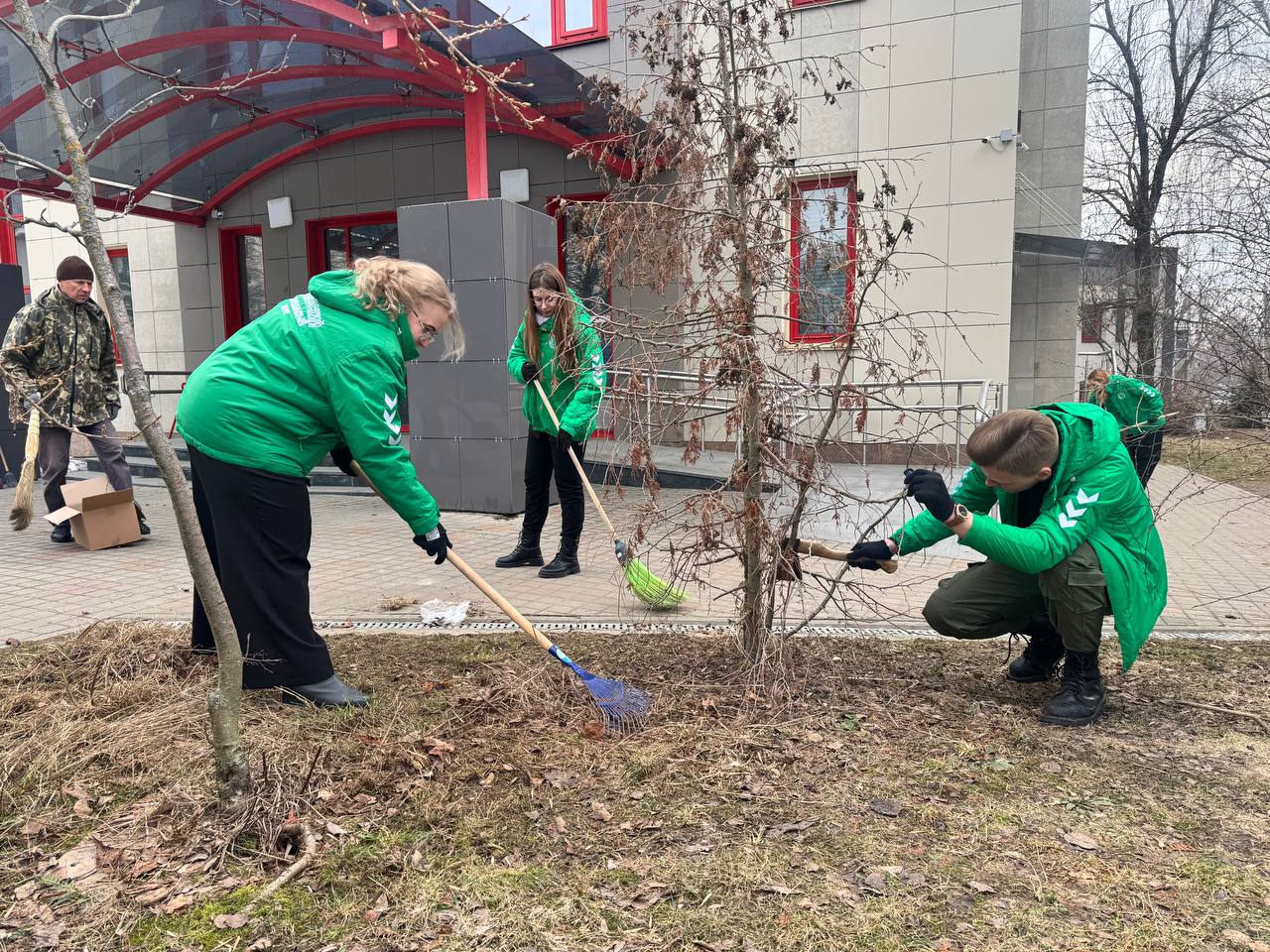 photo_5325861620477006837_y.jpg photo_5325861620477006837_y.jpg