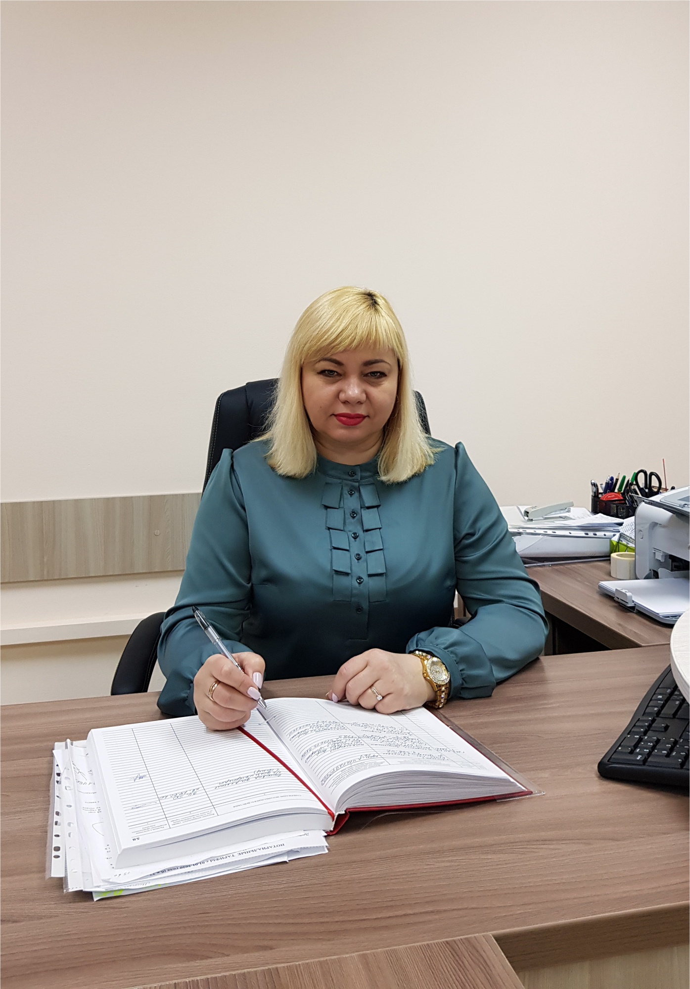 Фото нотариус Гродненского НО Кайрис С.З..jpg