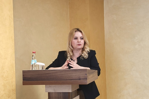 Председатель Гомельской областной нотариальной палаты приняла участие в работе круглого стола.