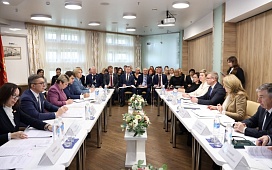 В многофункциональном центре БНП обсудили новации по проекту закона «Об изменении законов по вопросам нотариальной деятельности»