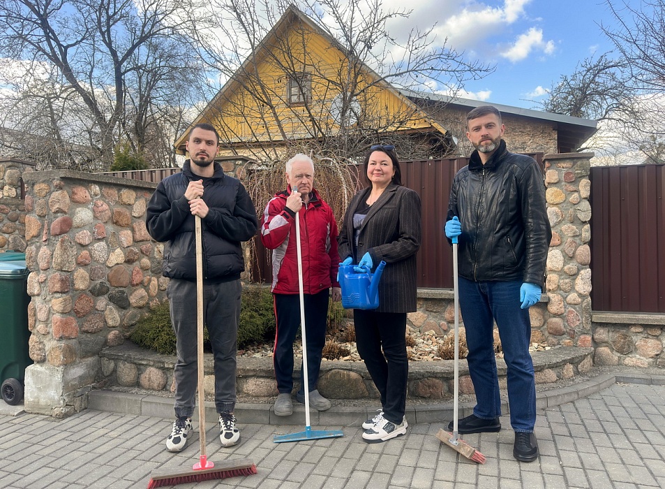 Субботник в Гродненской областной нотариальной палате и нотариальном архиве