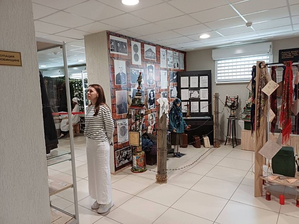 Ад макета старажытнага замка да каралеўскіх муроў: як работнікі натарыята адкрываюць для сябе скарбы Беларусі