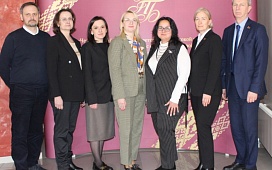 Навстречу клиенту