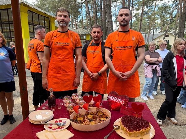 Фемида с васильками в волосах