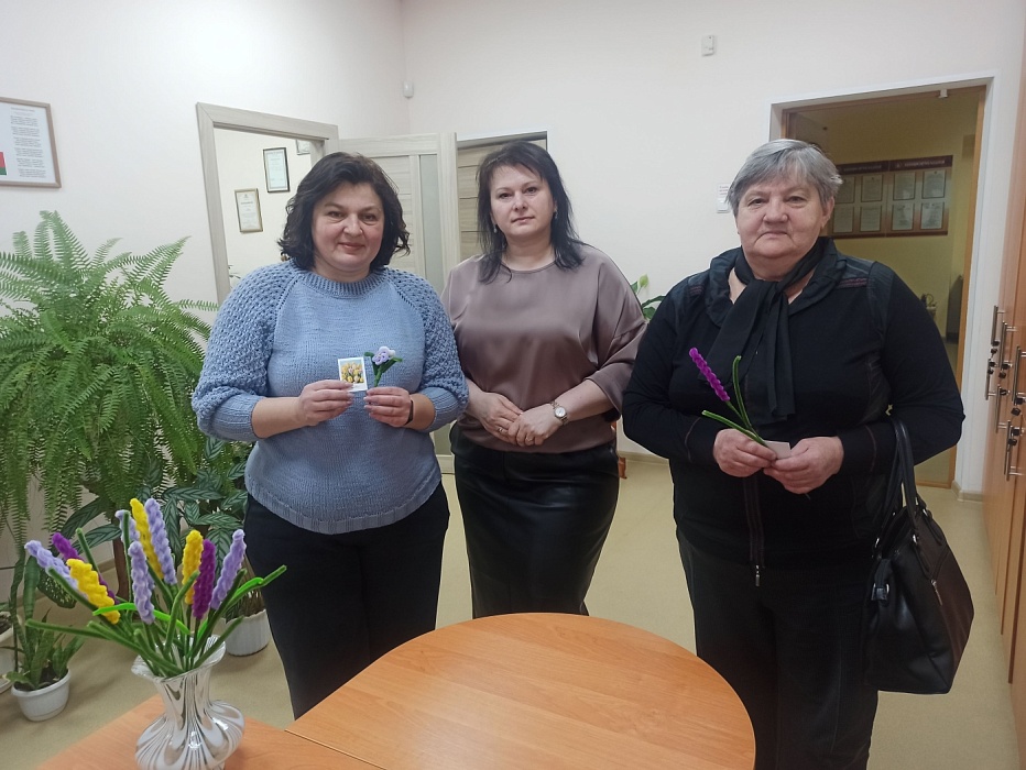 Праздник весны и внимания