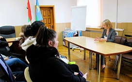 Заместитель председателя Гомельской областной нотариальной палаты провела информационное мероприятие в коллективе СООО "Ингман Мороженое"