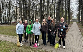 Представители нотариата столицы принимают участие в республиканском субботнике