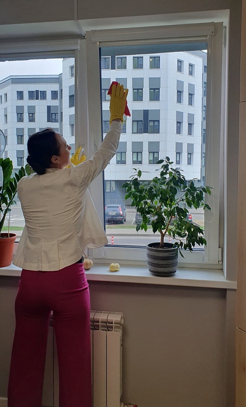 Представители нотариата столицы принимают участие в республиканском субботнике