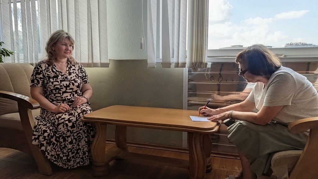 Нотариусы Могилевского нотариального округа 15 июля провели бесплатные консультации для граждан в Публичных центрах правовой информации