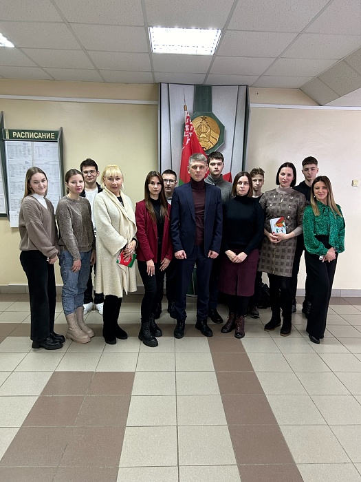 Будущее нашей страны, ее суверенитет и независимость зависят от каждого из нас